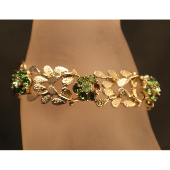 Vintage Coro Green Rhinestone Bracelet Needs TLC - Picture 1 of 3
